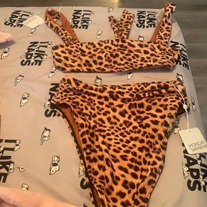 Leopard two piece
